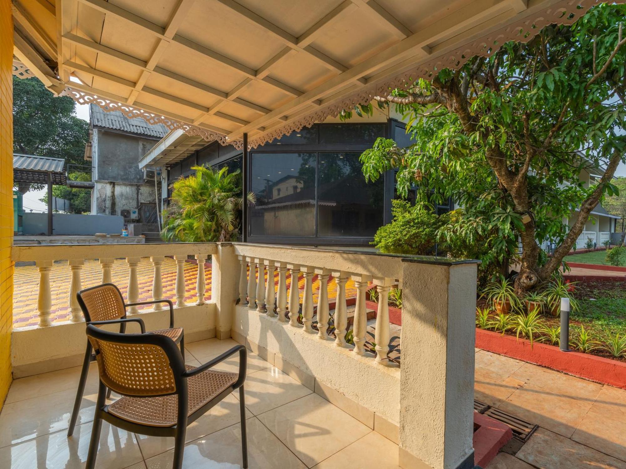 The Hosteller Lonavala, City Centre Exterior foto