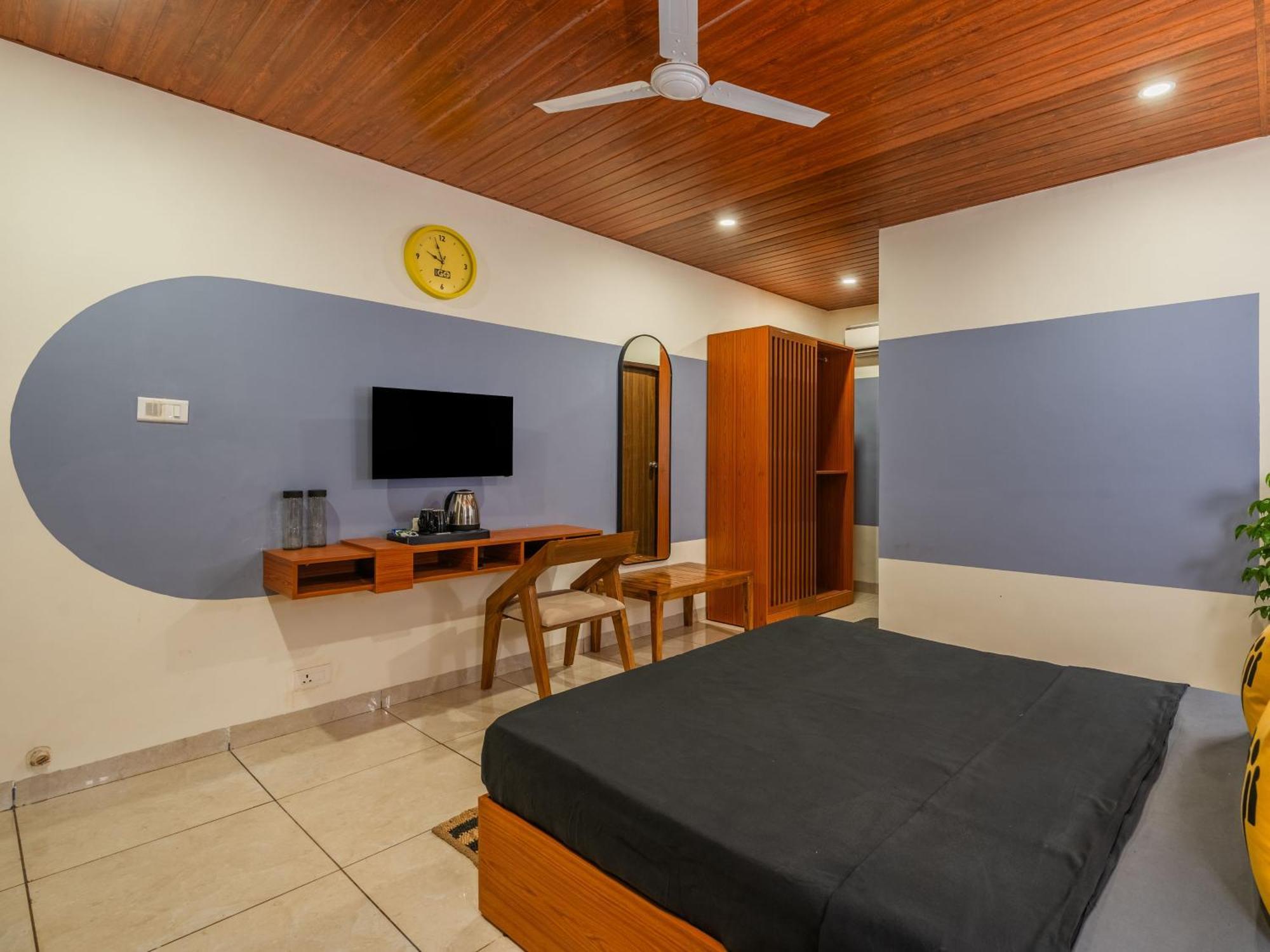 The Hosteller Lonavala, City Centre Exterior foto