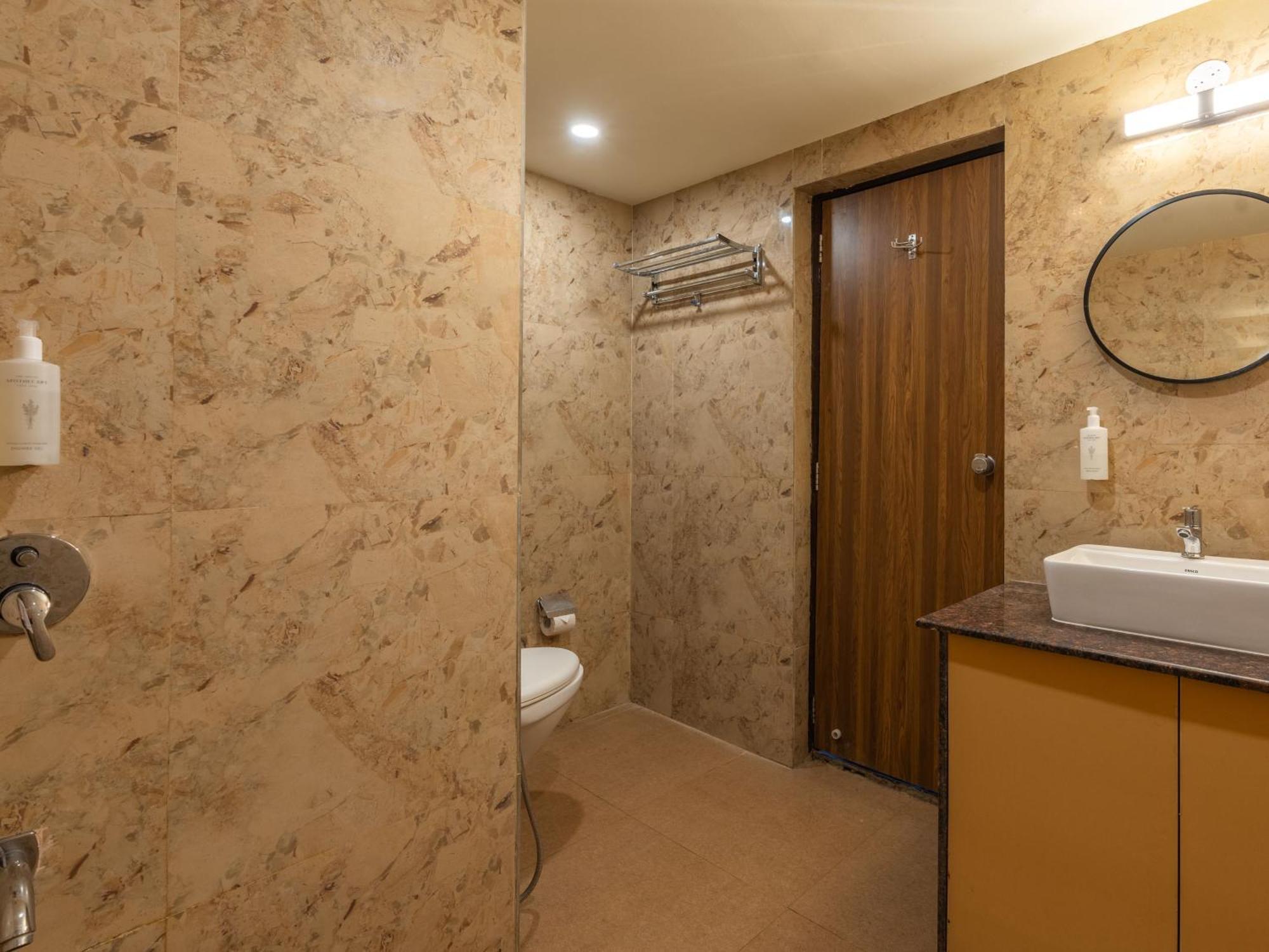 The Hosteller Lonavala, City Centre Quarto foto